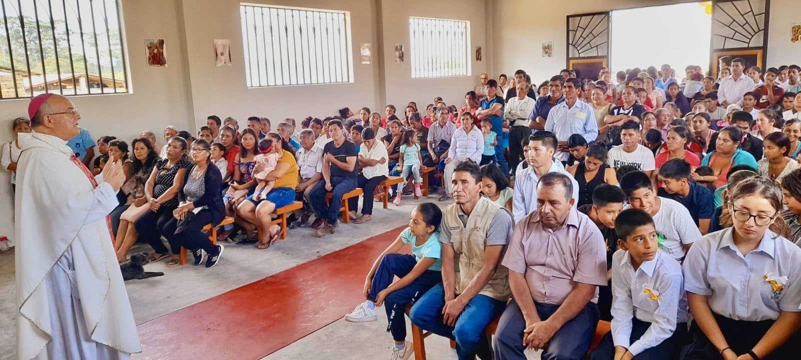 Service religieux dans la nouvelle chapelle (Photo : ACN)