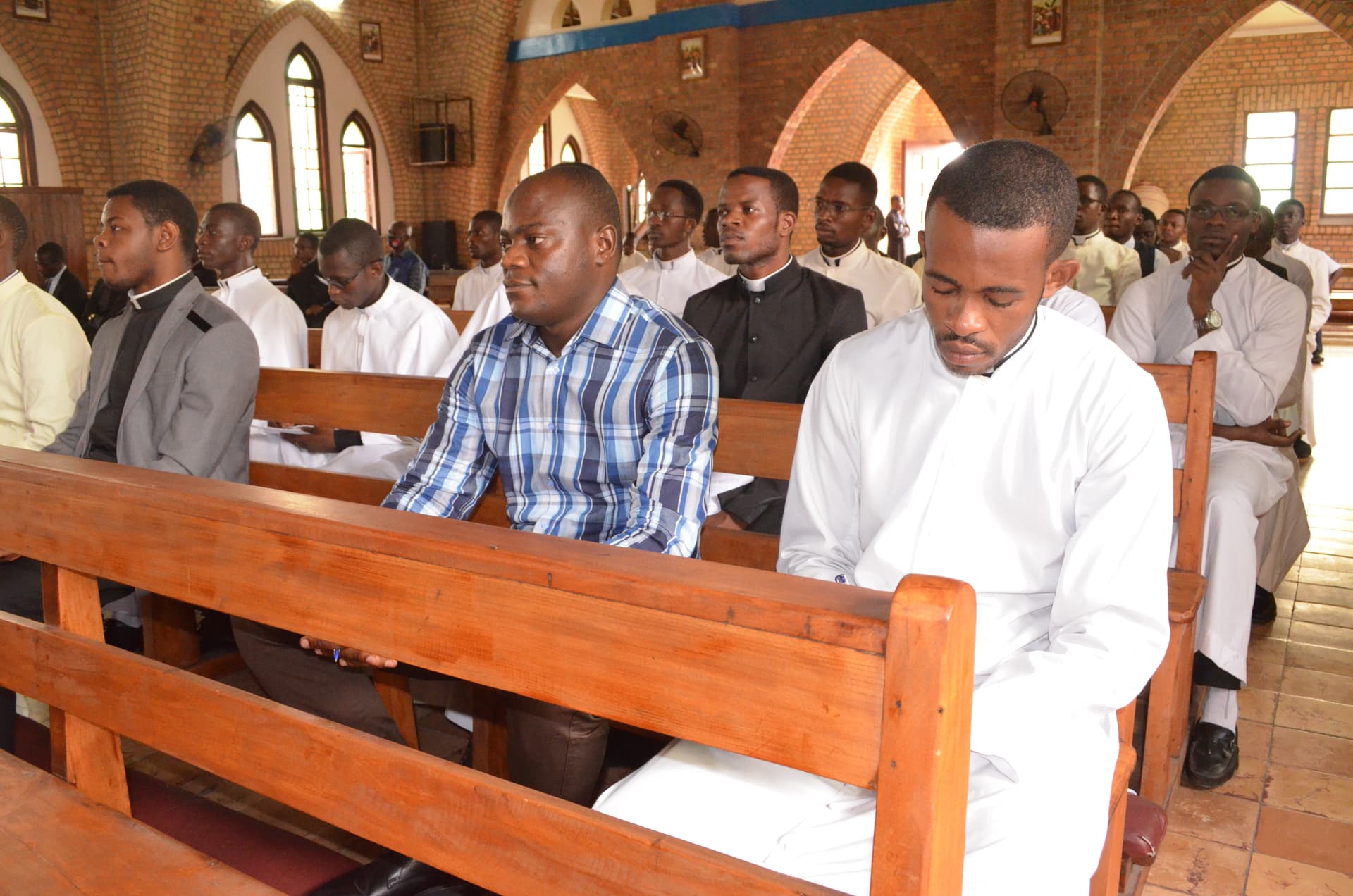 Seminaristen beim Gebet ©ACN