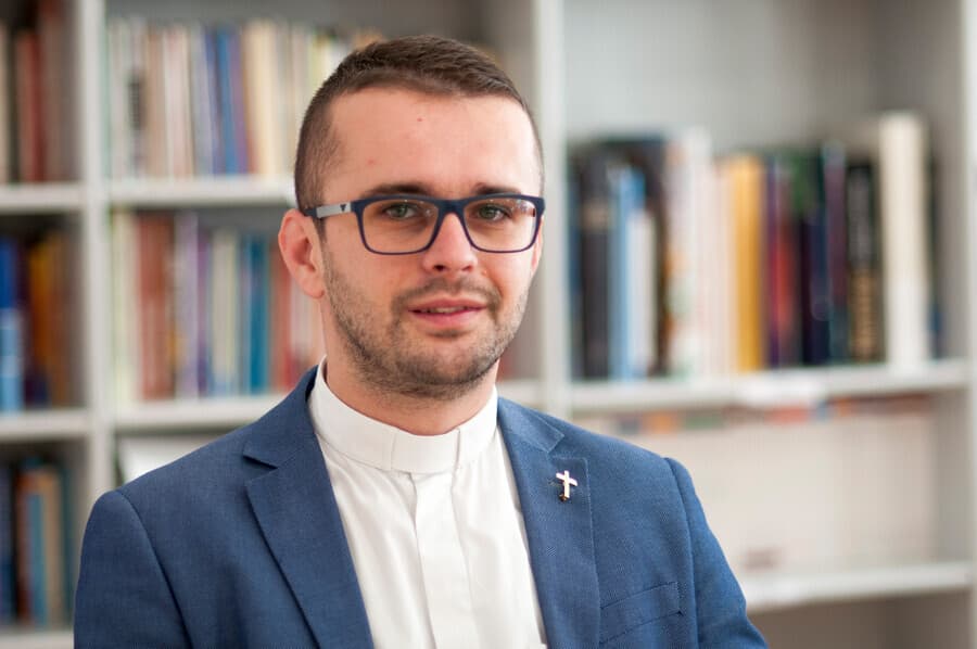 Priester Dražen Kustura, Journalist und Sprecher der Erzdiözese Sarajevo (© Katolicki tjednik)