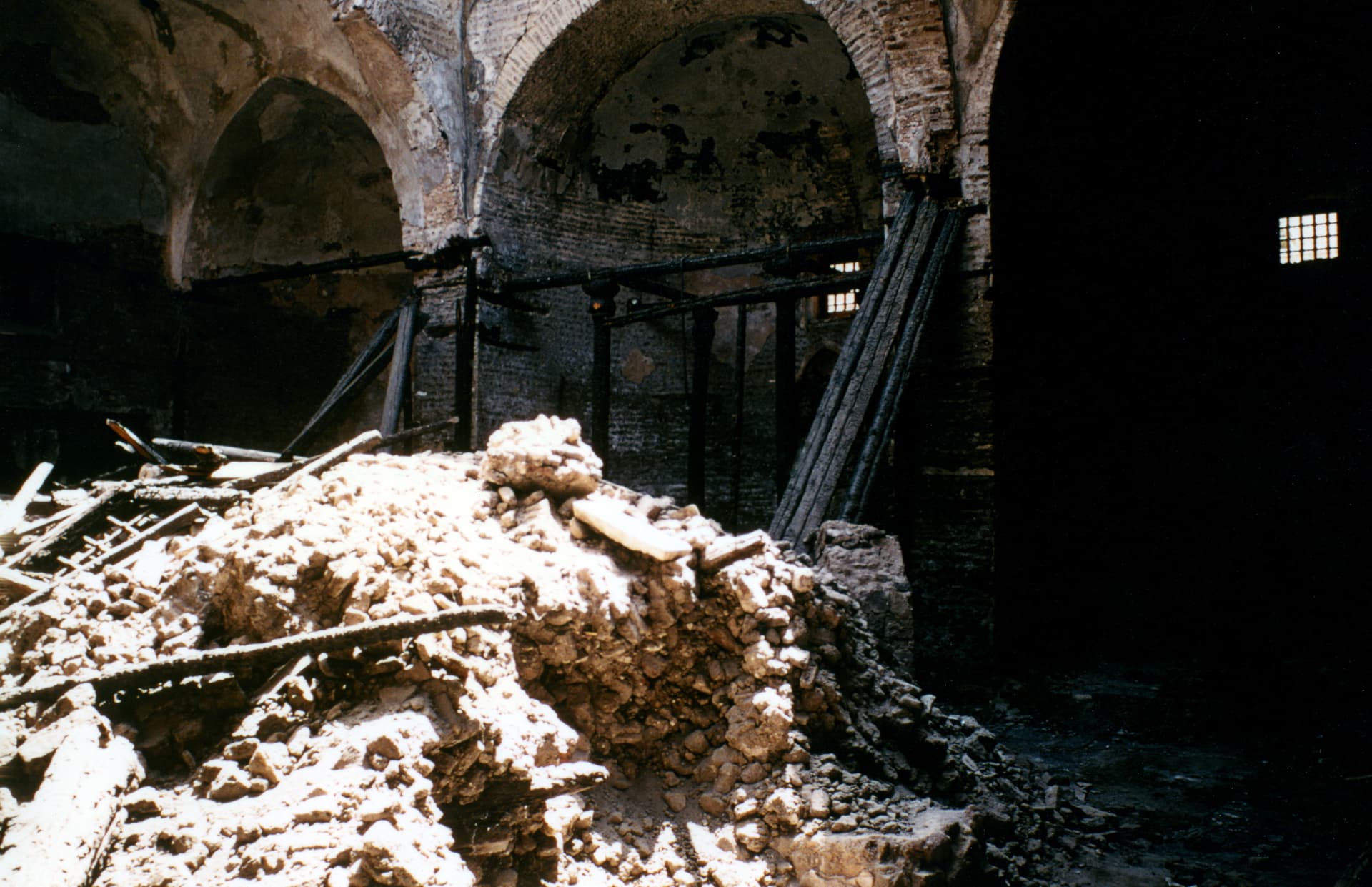 Symbolbild - Eine durch einen Anschlag zerstörte Kirche in Ägypten Symbolbild - Eine durch einen Anschlag zerstörte Kirche in Ägypten