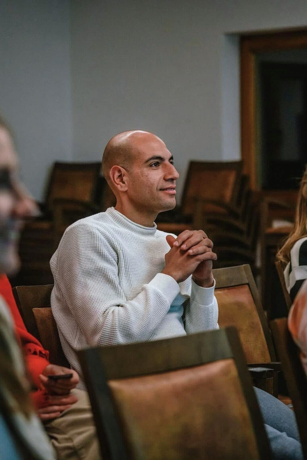 Kiro Lindemann konnte den Terroristen vergeben, die den Anschlag auf die Kirche verübten. Kiro Lindemann konnte den Terroristen vergeben, die den Anschlag auf die Kirche verübten.