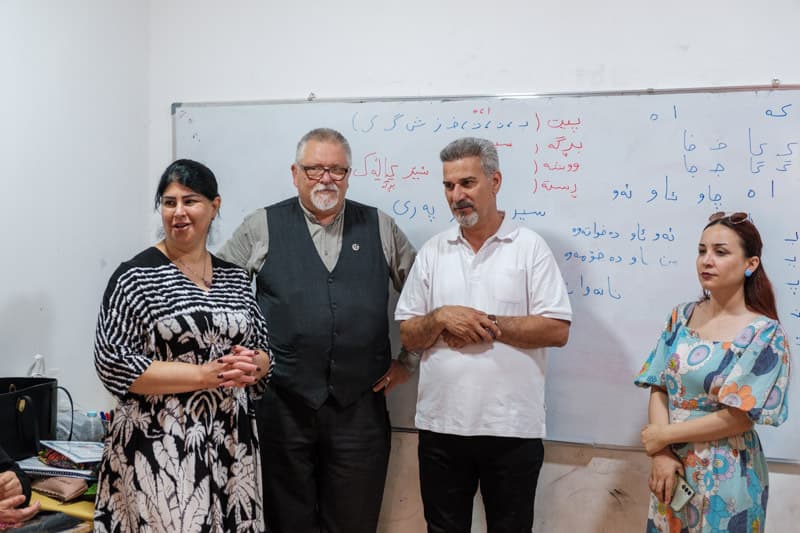 Pater Jens sorgt sich im Irak um Flüchtlinge Pater Jens sorgt sich im Irak um Flüchtlinge