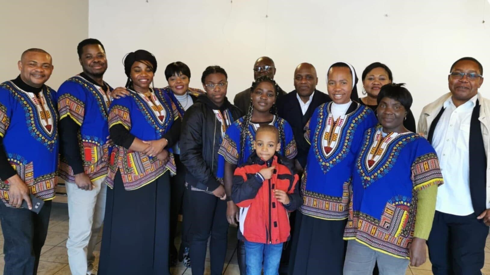 Der "Chorale Cantiques des Anges (CCA)" begleitet die Hl. Messe in Einsiedeln musikalisch. (Foto: ACN) Der "Chorale Cantiques des Anges (CCA)" begleitet die Hl. Messe in Einsiedeln musikalisch. (Foto: ACN)