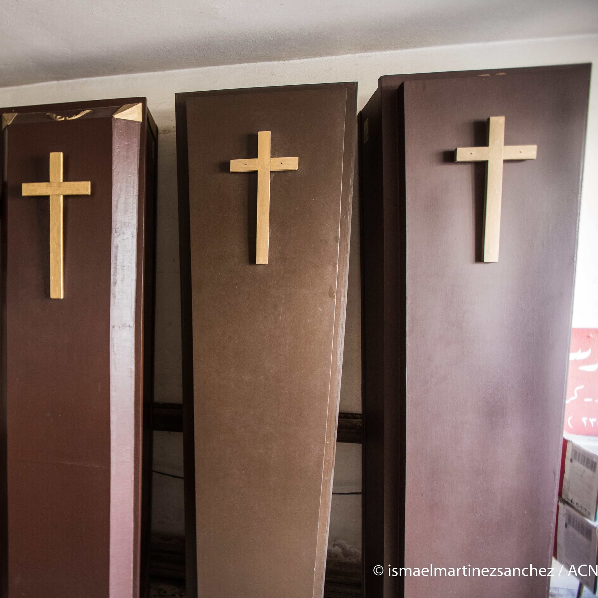 Dans la situation actuelle, beaucoup ne peuvent pas enterrer leurs morts. (Image symbolique) ©ACN/IsmaelMartinSanchez Dans la situation actuelle, beaucoup ne peuvent pas enterrer leurs morts. (Image symbolique) ©ACN/IsmaelMartinSanchez