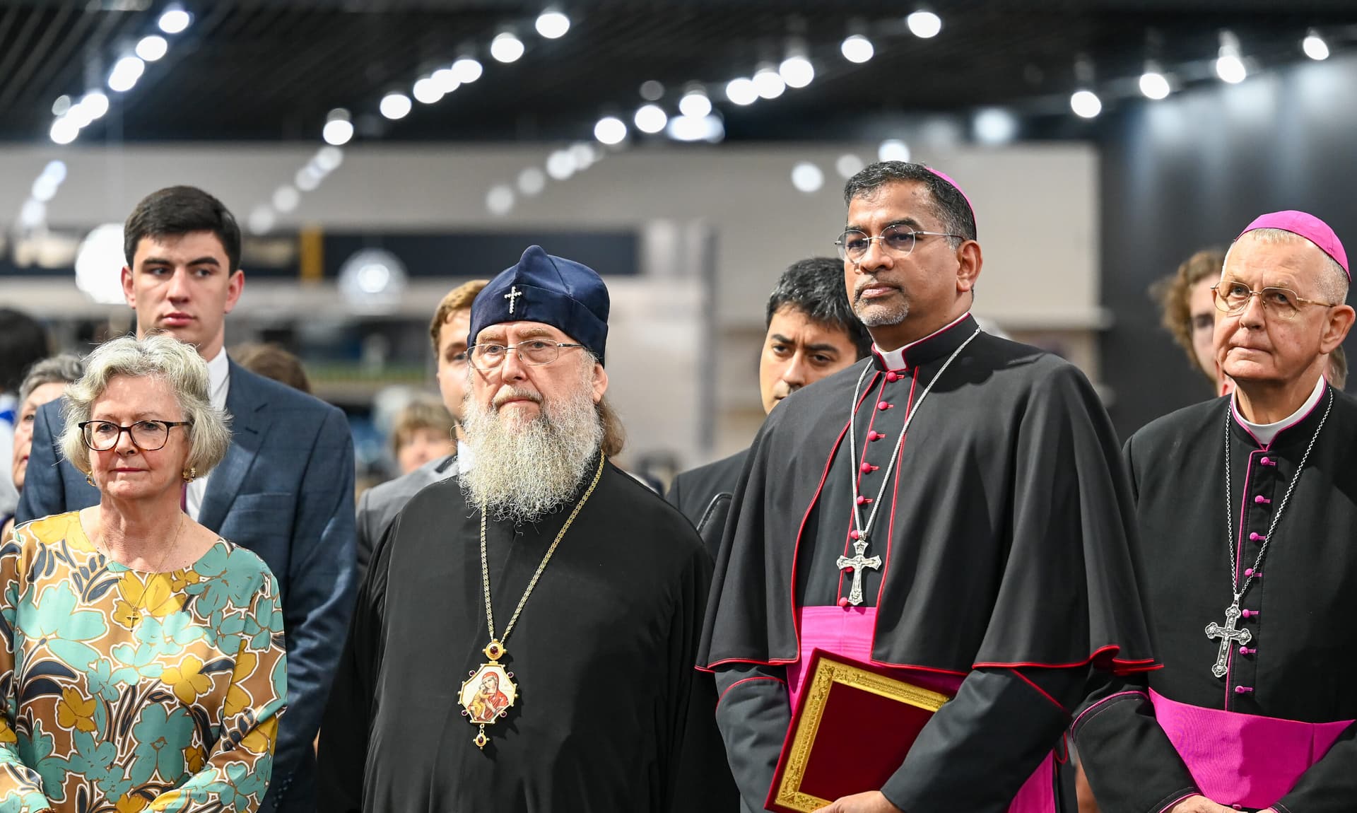 Von links: Regina Lynch, Präsidentin von ACN, Metropolit Alexander von Astana, Erzbischof George Panamthundil, Nuntius in Kasachstan, Erzbischof Tomasz Peta, Erzbischof von Astana. © Catholic Information Service of Central Asia/ACN Von links: Regina Lynch, Präsidentin von ACN, Metropolit Alexander von Astana, Erzbischof George Panamthundil, Nuntius in Kasachstan, Erzbischof Tomasz Peta, Erzbischof von Astana. © Catholic Information Service of Central Asia/ACN