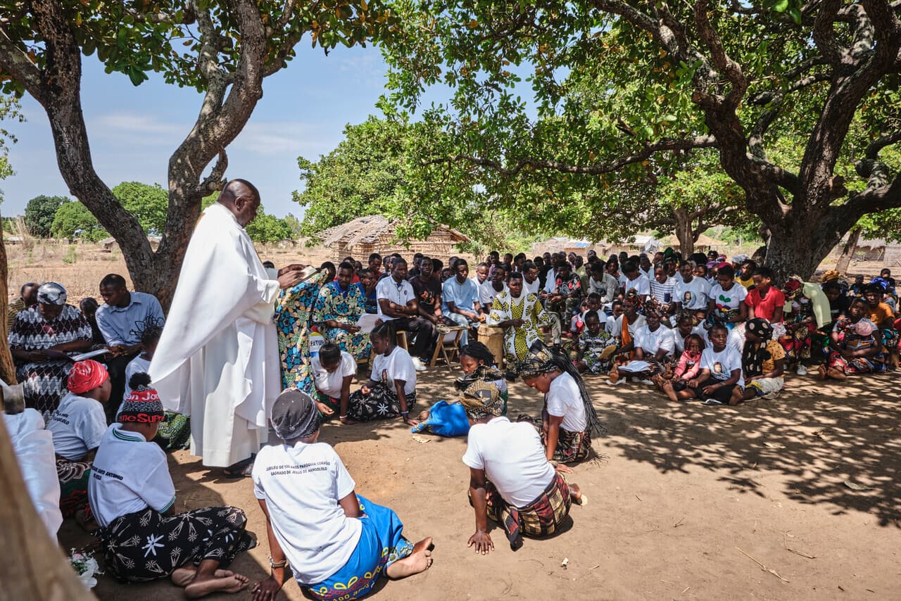 Assistenza spirituale e sostegno ai rifugiati in Mozambico (© ACN) Assistenza spirituale e sostegno ai rifugiati in Mozambico (© ACN)