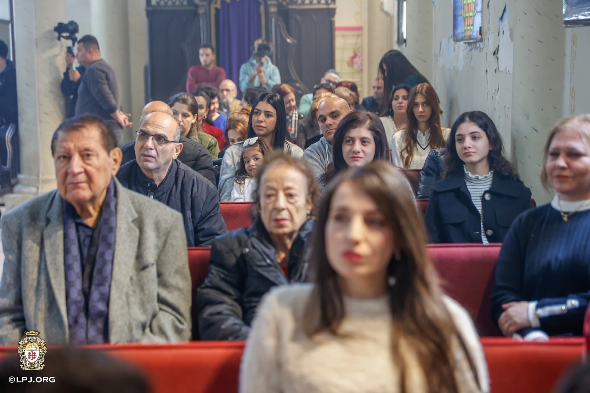Gläubige in der Pfarrei Heilige Familie in Gaza © Lateinisches Patriarchat von Jerusalem Gläubige in der Pfarrei Heilige Familie in Gaza © Lateinisches Patriarchat von Jerusalem