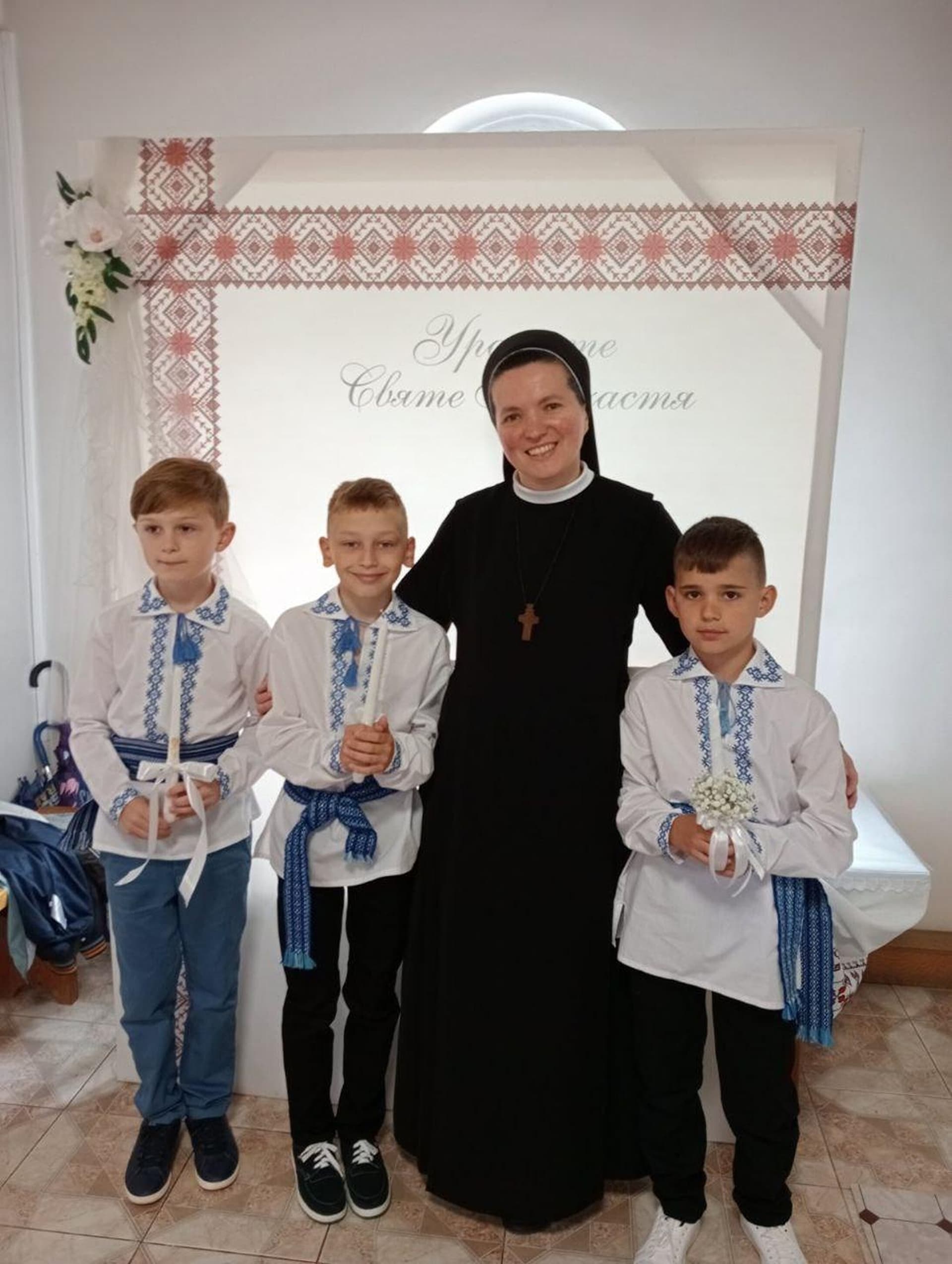 In der Ukraine übernehmen Ordensschwestern viele Aufgaben - v.a. auch mit Kindern. (Foto: ACN) In der Ukraine übernehmen Ordensschwestern viele Aufgaben - v.a. auch mit Kindern. (Foto: ACN)