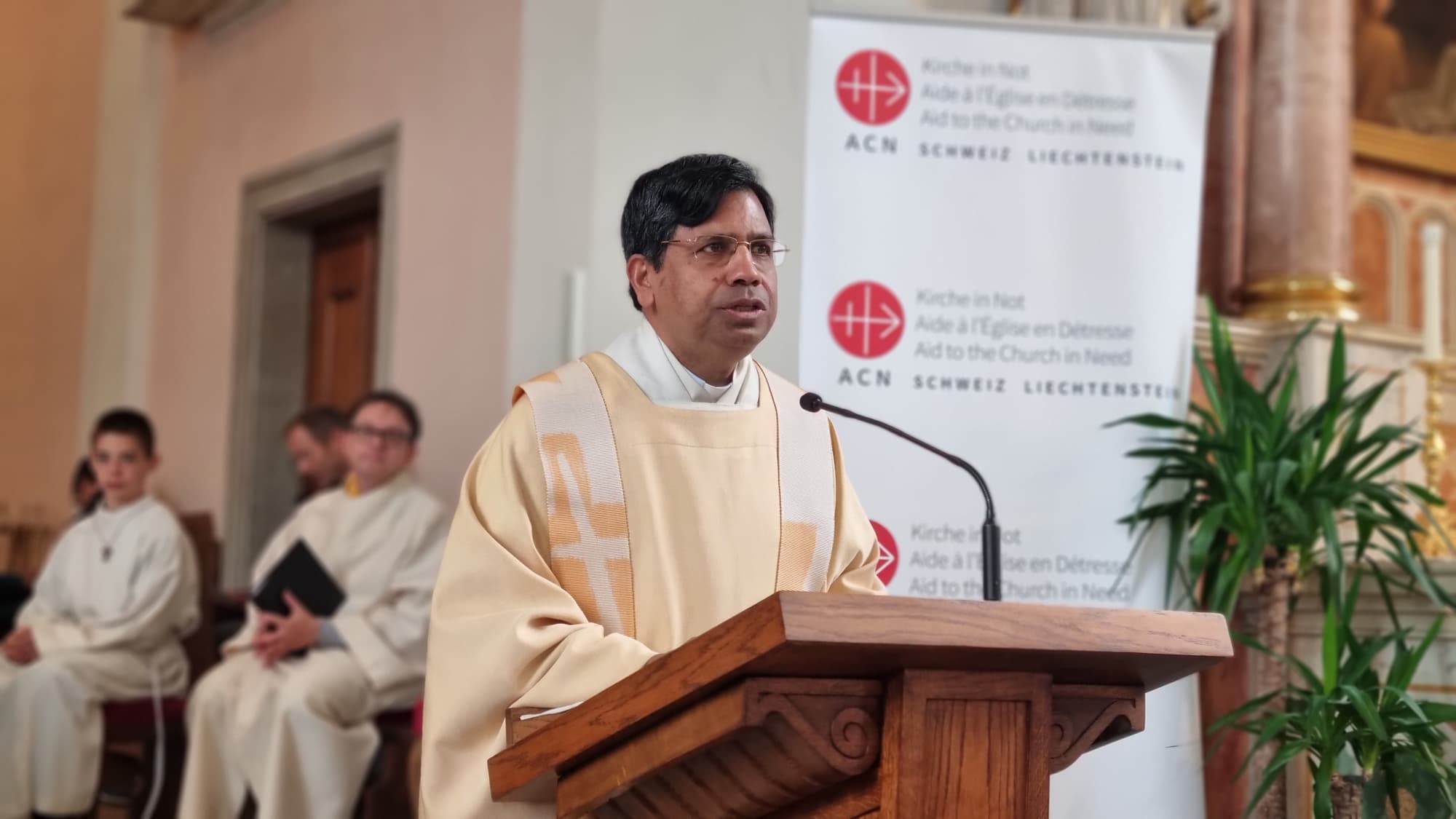 Wir bringen Gäste aus der Weltkirche in Ihre Pfarrei