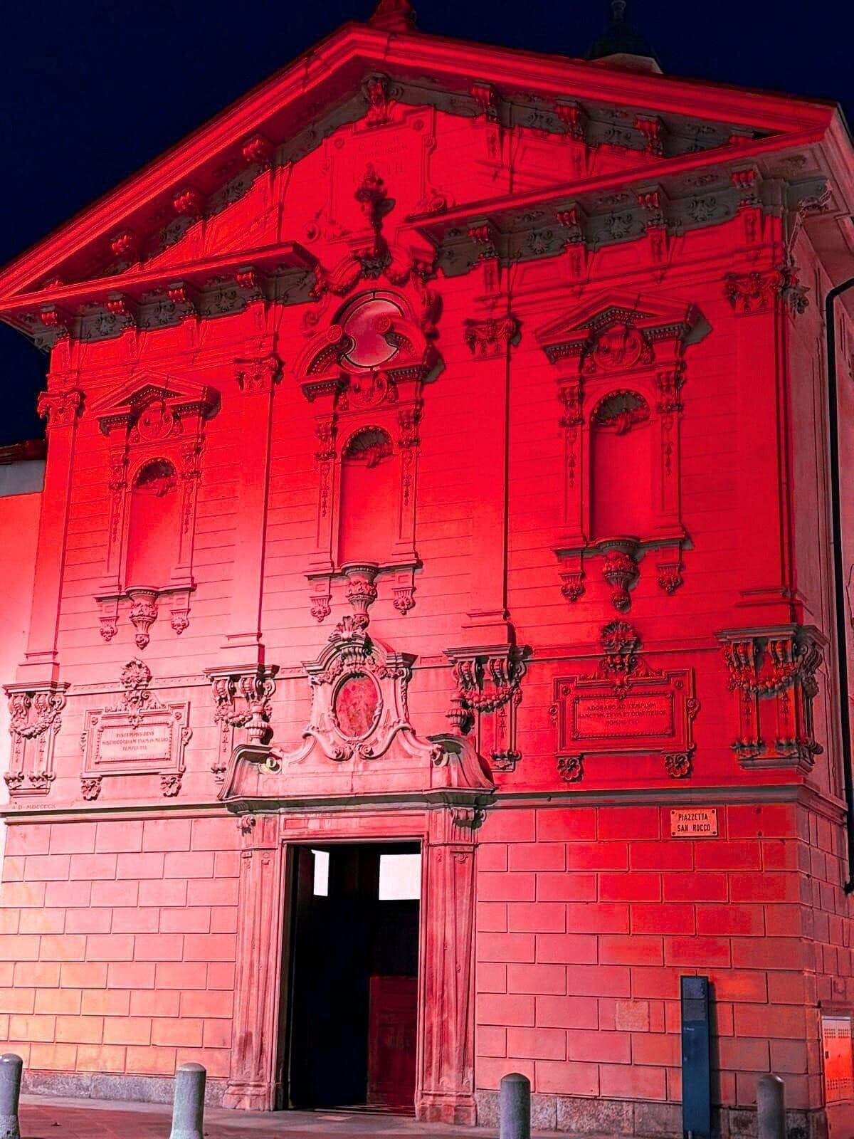 REDWEEK 2025 Lugano chiesa S Rocco illuminata di rosso rielab ACN