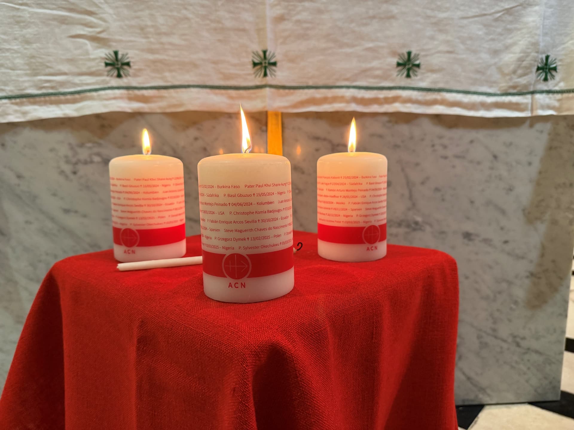 REDWEEK 2025 Orselina Quattro Candele della Speranza risplendono nel santuario della Madonna del Sasso 3