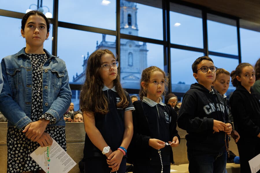« Un million d'enfants prient le chapelet » au Portugal ©ACN « Un million d'enfants prient le chapelet » au Portugal ©ACN
