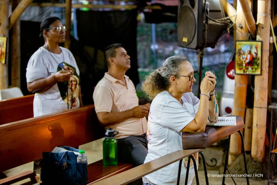 nella fede trovano forza (© Ismael Martínez Sánchez / ACN) nella fede trovano forza (© Ismael Martínez Sánchez / ACN)