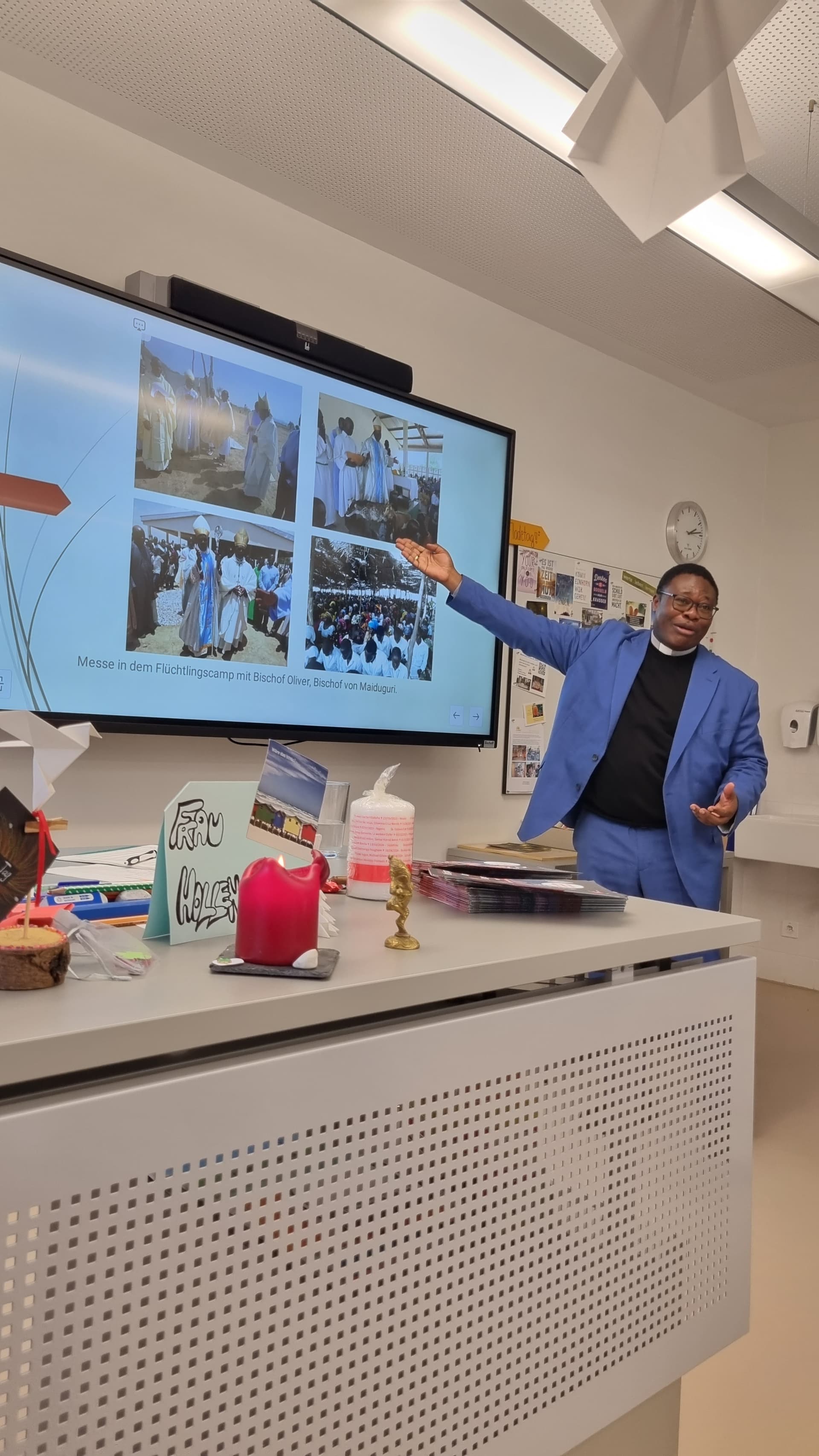 Im November 2024 war Bischof Ateba aus Kamerun zu Gast in St. Gallen. Im November 2024 war Bischof Ateba aus Kamerun zu Gast in St. Gallen.