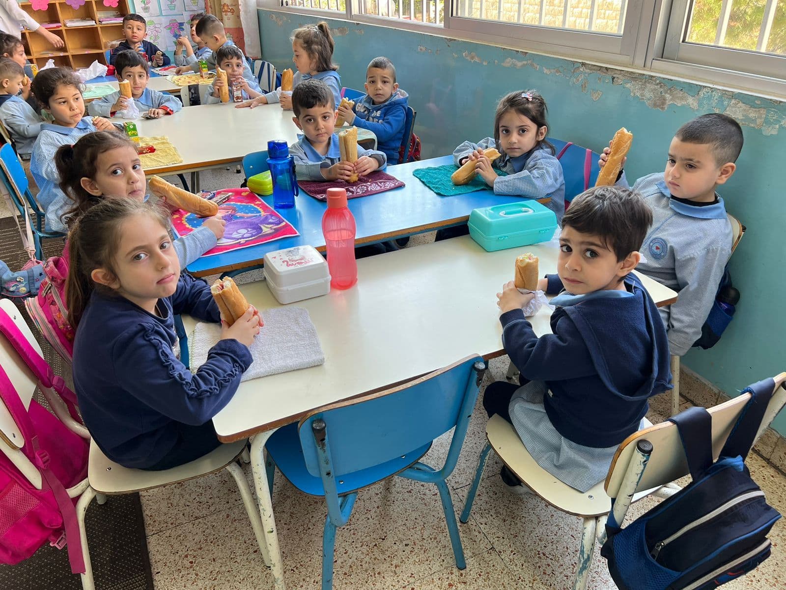 La famiglia di Mariam soffre di povertà, a scuola trova speranza e amici (© ACN) La famiglia di Mariam soffre di povertà, a scuola trova speranza e amici (© ACN)