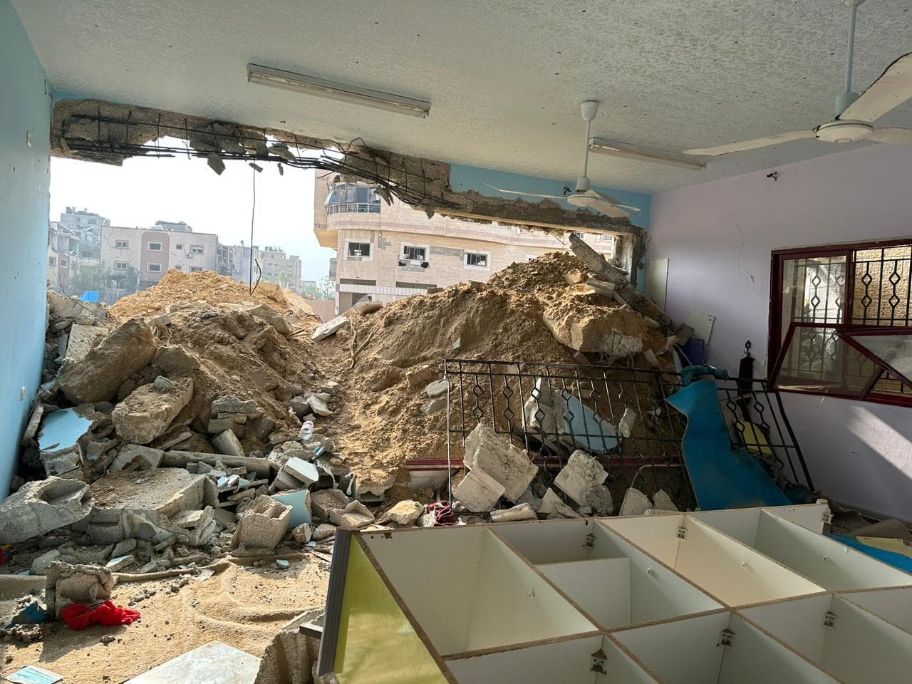 Zerstörte Schule der Rosenkranzschwestern in Gaza ©ACN Zerstörte Schule der Rosenkranzschwestern in Gaza ©ACN