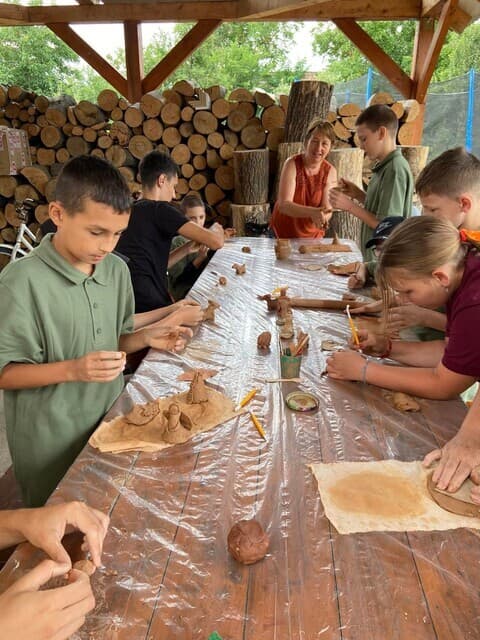 ... affinché i bambini ucraini possano partecipare al campo estivo (© ACN) ... affinché i bambini ucraini possano partecipare al campo estivo (© ACN)