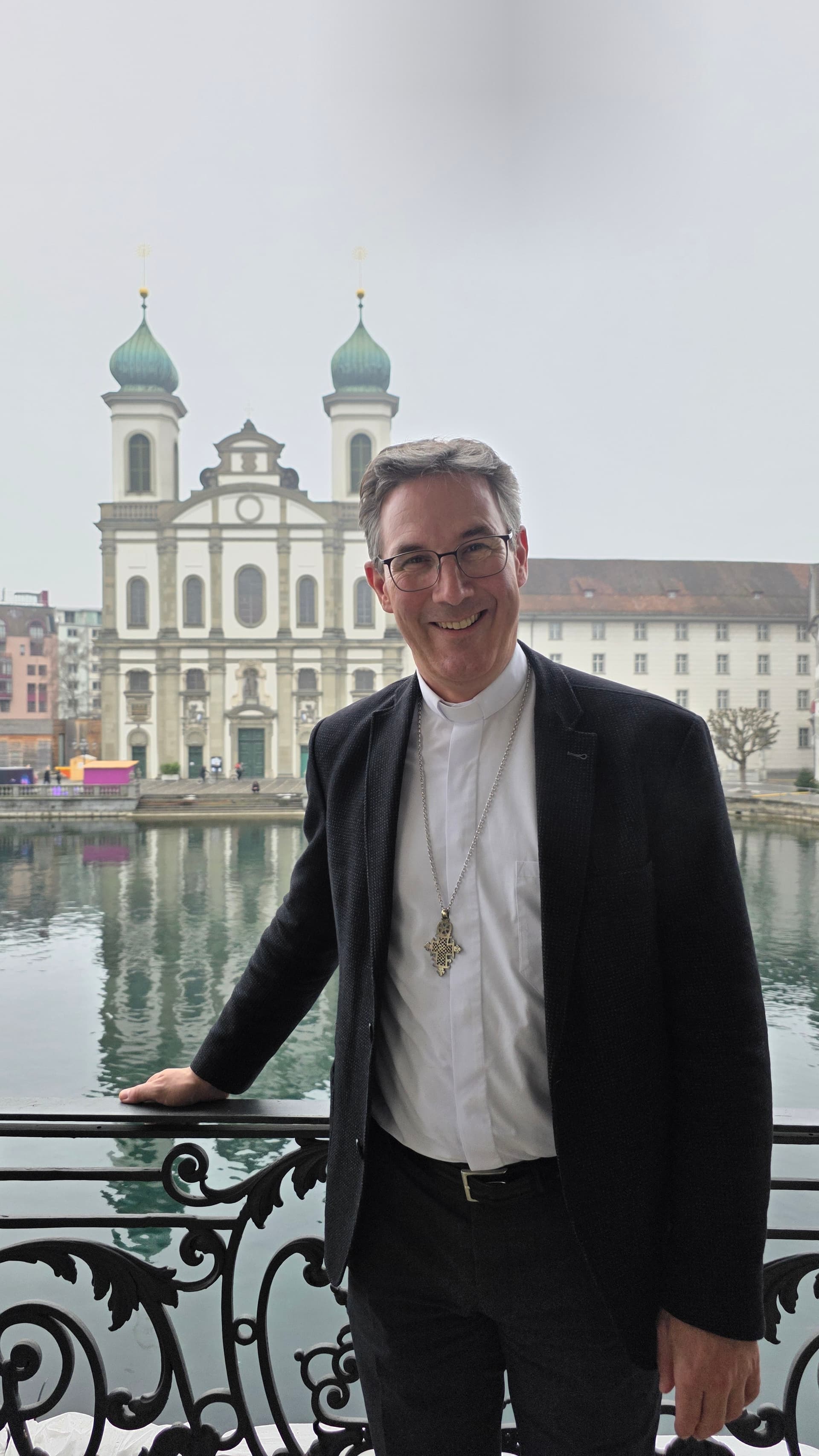 Bischof Beat Grögli vor der Jesuitenkirche Luzern ©ACN Bischof Beat Grögli vor der Jesuitenkirche Luzern ©ACN