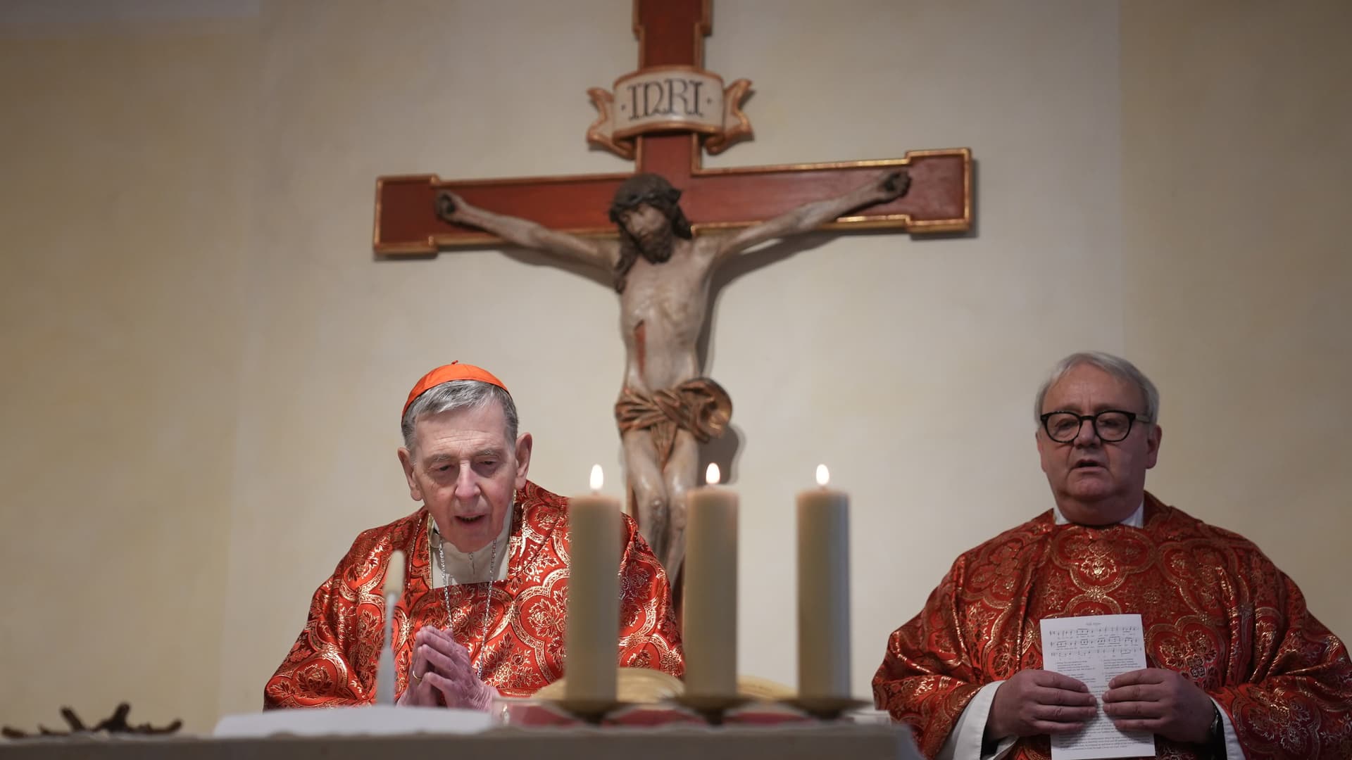 Kardinal Kurt Koch mit Pater Anton Lässer bei der Feier der Heiligen Messe. Kardinal Kurt Koch mit Pater Anton Lässer bei der Feier der Heiligen Messe.