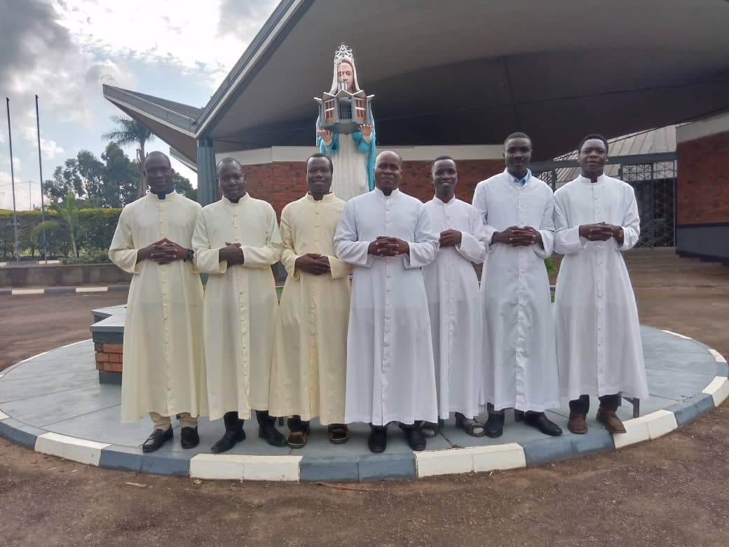 Seminaristi della diocesi di Nebbi, Uganda (Foto: ACN) Seminaristi della diocesi di Nebbi, Uganda (Foto: ACN)