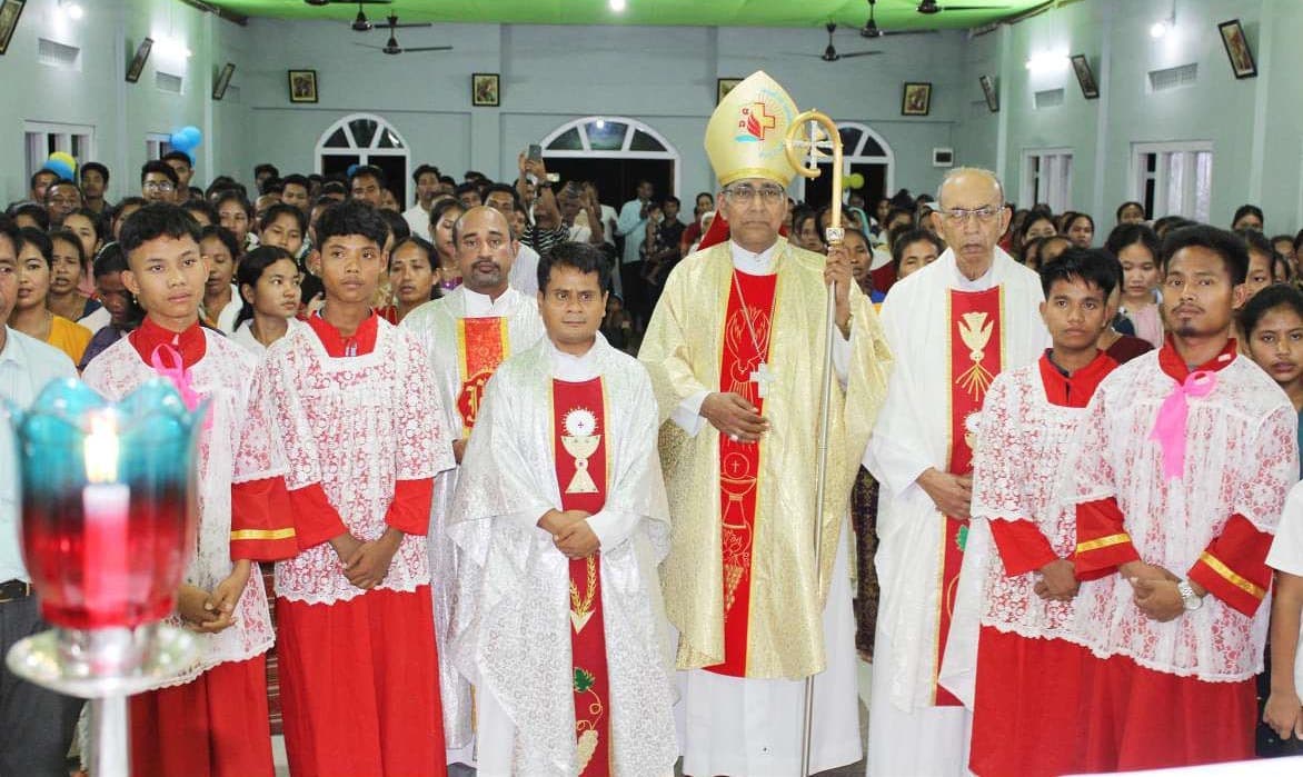 Première messe dans la nouvelle chapelle (Photo : ACN) Première messe dans la nouvelle chapelle (Photo : ACN)