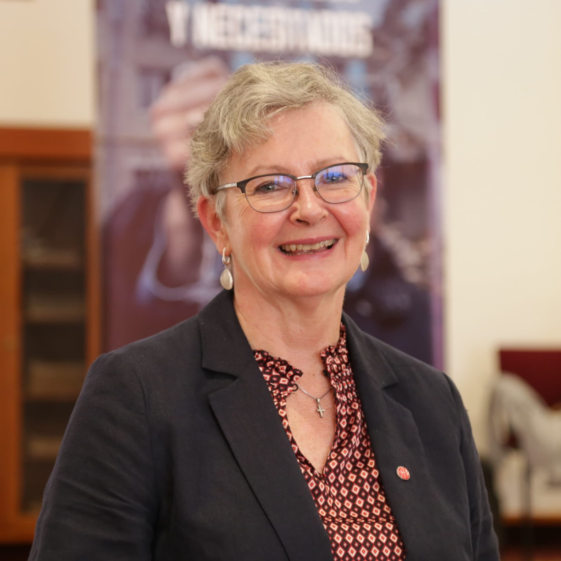 Regina Lynch, Presidente esecutivo di ACN Regina Lynch, Presidente esecutivo di ACN